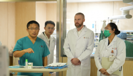 融汇国际智慧，赋能精准医疗——美国约翰·霍普金斯专家莅临洛阳市中心医院引领学术新高地