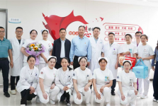 情系白衣守初心，关怀慰问暖护心——洛阳市中心医院院领导深入临床一线慰问护理人员